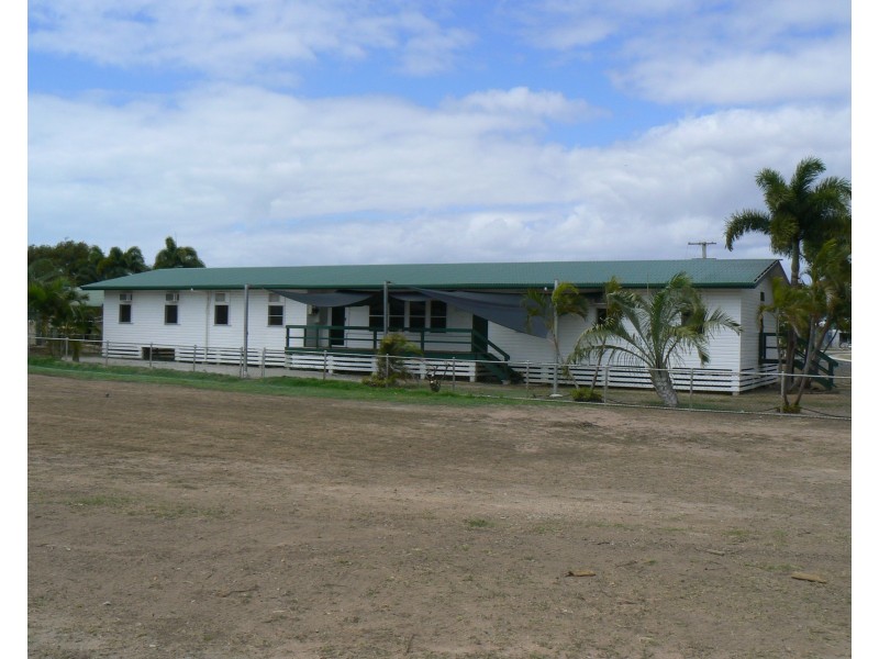 24 Pantall Street, Bowen QLD 4805