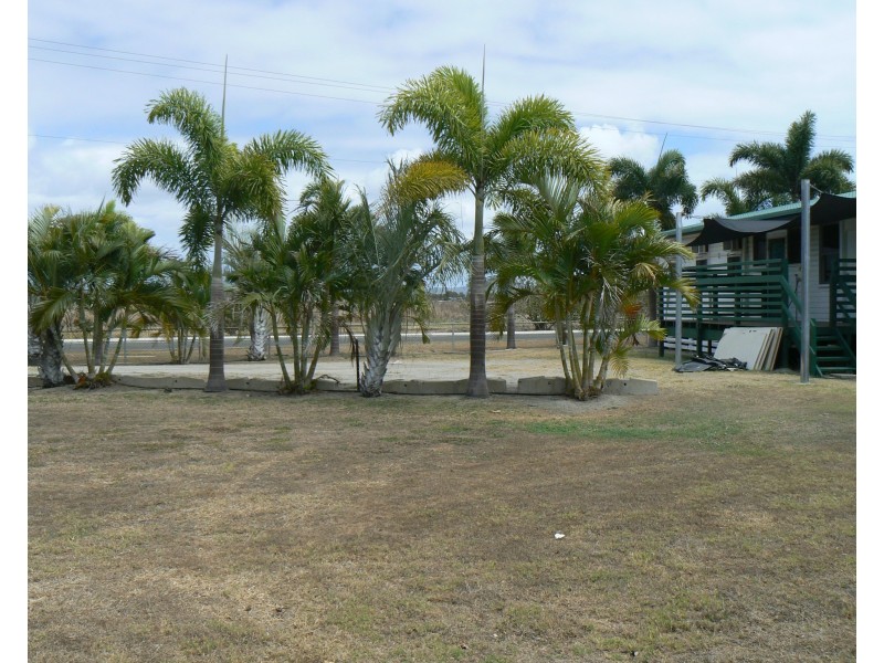 24 Pantall Street, Bowen QLD 4805