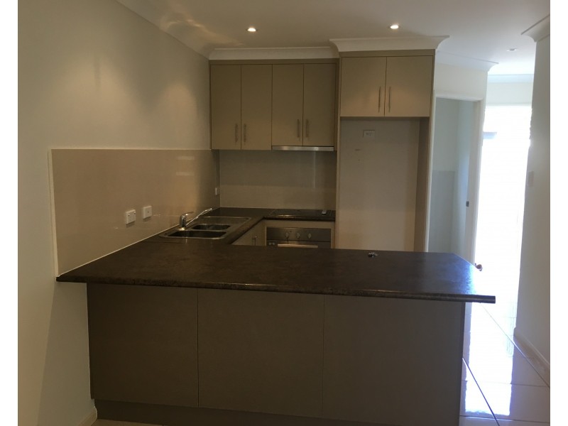 2/46 Gregory Street, Bowen QLD 4805