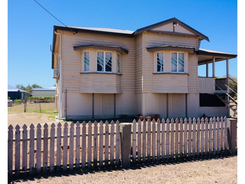 2 George Street, Bowen QLD 4805