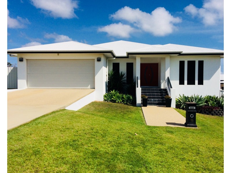 18 Reynolds Street, Bowen QLD 4805