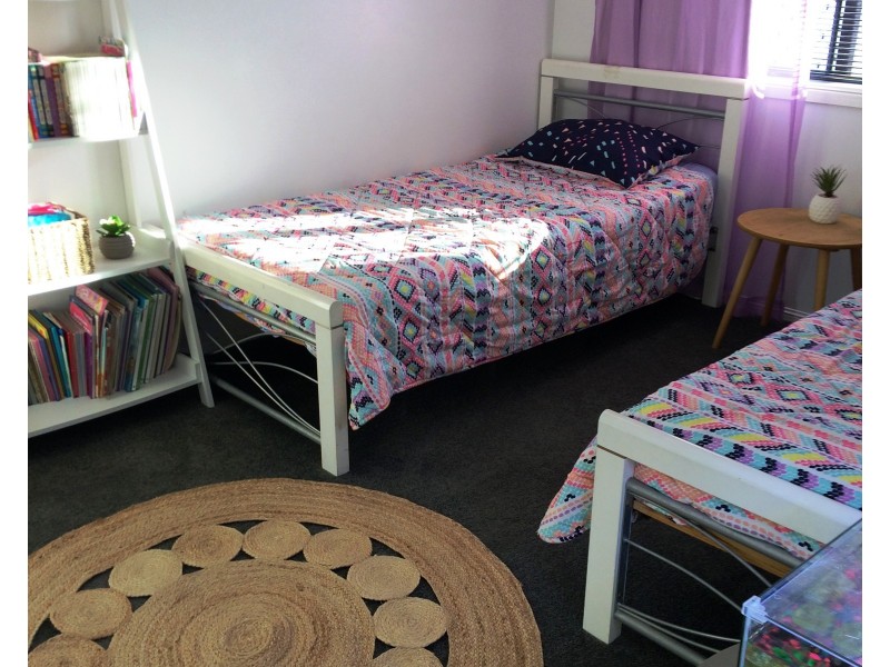 18 Reynolds Street, Bowen QLD 4805
