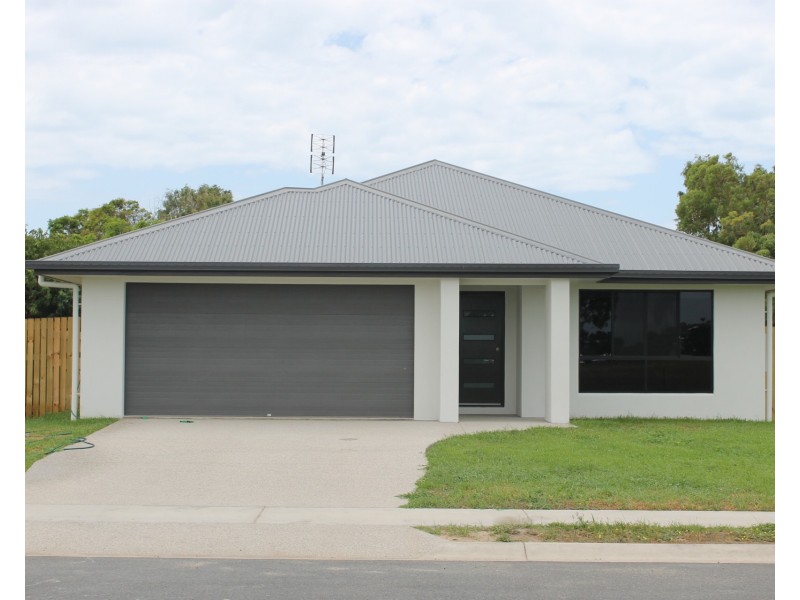 28 Duke Street, Bowen QLD 4805