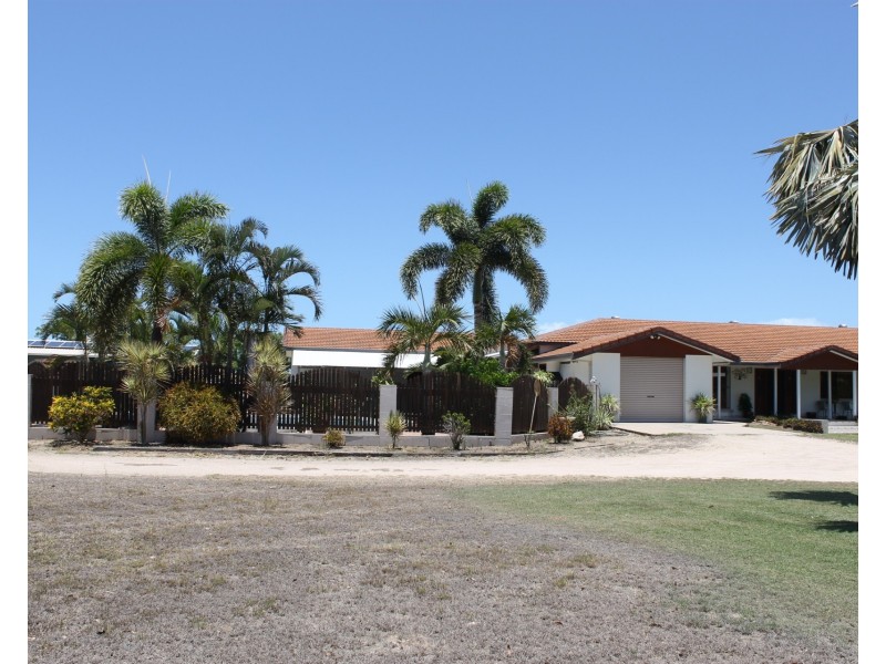 60 Betzels Lane, Bowen QLD 4805