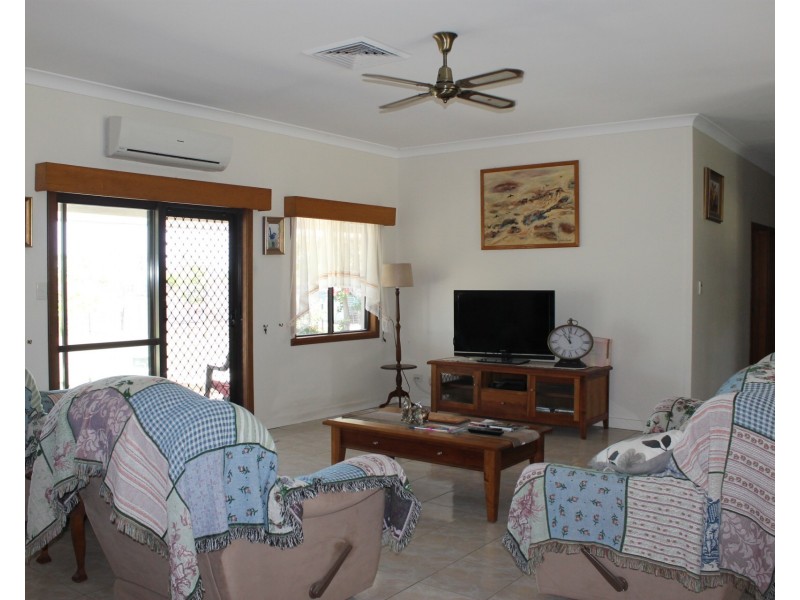 60 Betzels Lane, Bowen QLD 4805