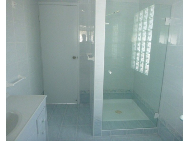 51 Edwards Esplanade, Brisk Bay QLD 4805