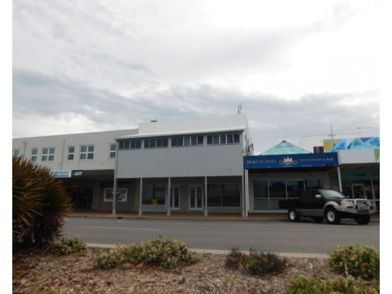 33 Herbert Street, Bowen QLD 4805