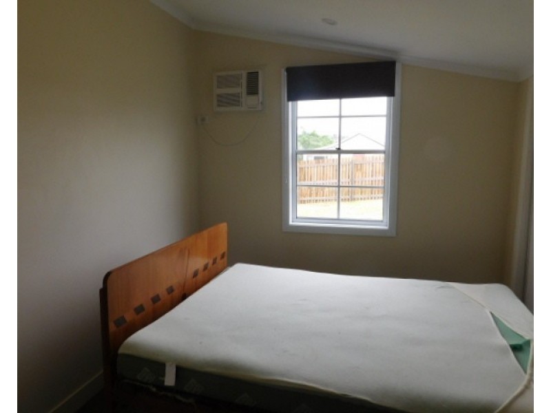 61 Reynolds Street, Bowen QLD 4805