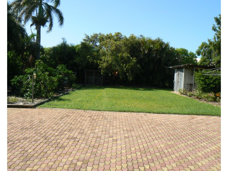 116 Powell Street, Bowen QLD 4805