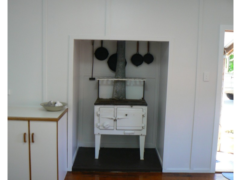 116 Powell Street, Bowen QLD 4805