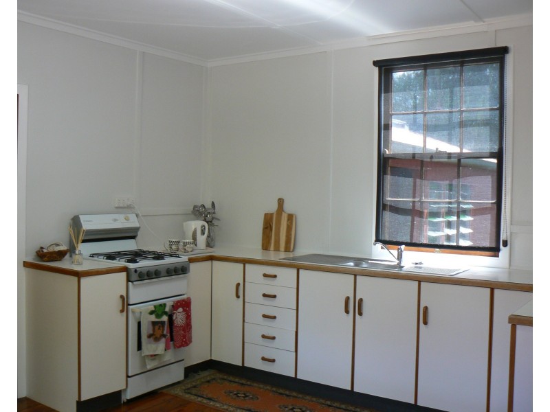 116 Powell Street, Bowen QLD 4805