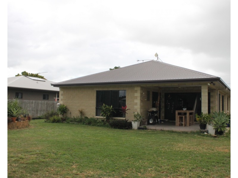 29 Matthews Street, Bowen QLD 4805