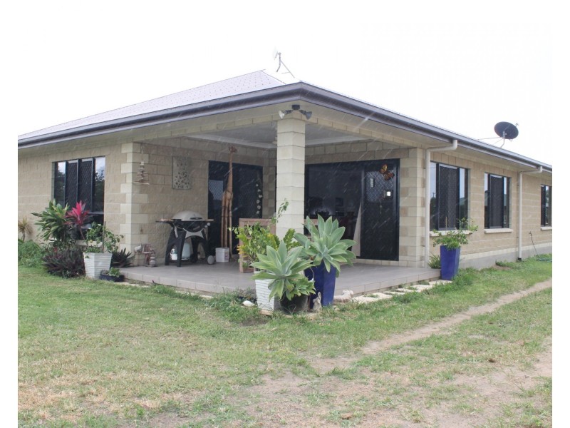 29 Matthews Street, Bowen QLD 4805