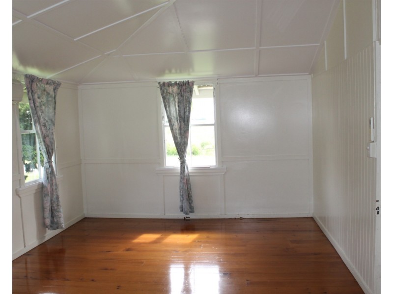 30 Inveroona Road, Bowen QLD 4805
