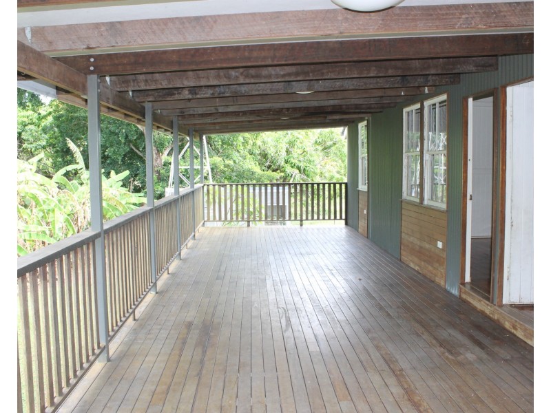 30 Inveroona Road, Bowen QLD 4805