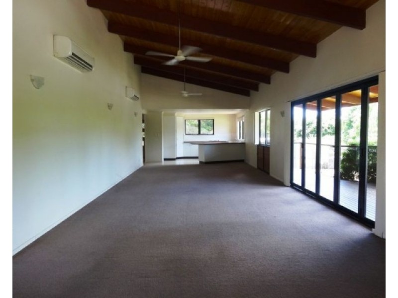 87 Soldiers Road, Bowen QLD 4805