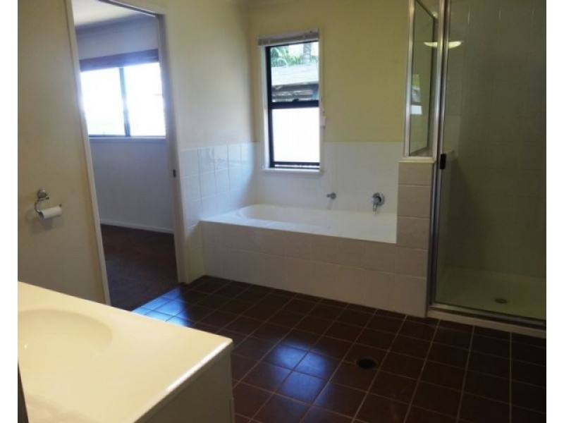 87 Soldiers Road, Bowen QLD 4805