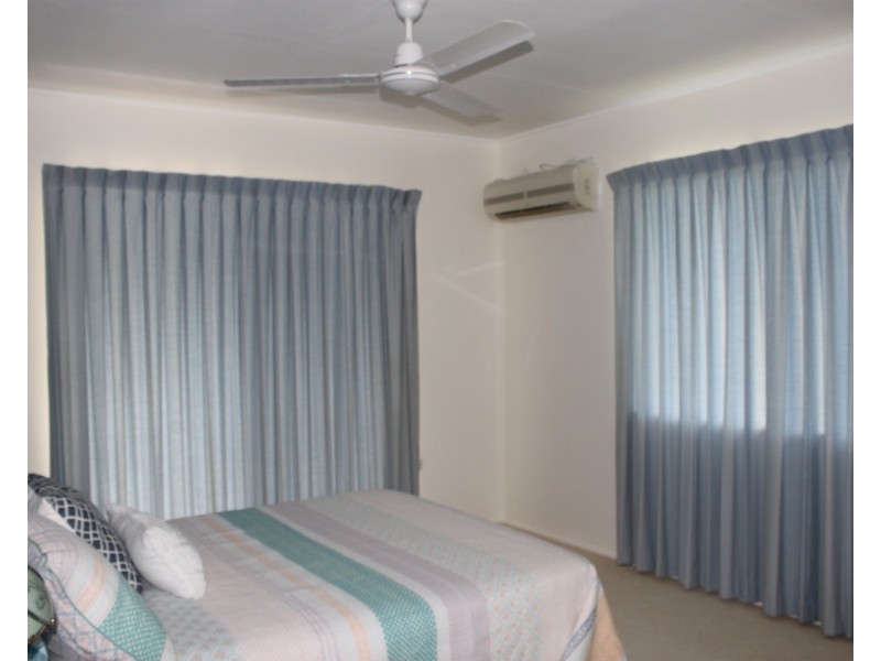 42 Crofton Street, Bowen QLD 4805