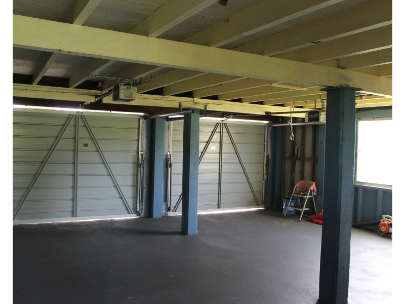 42 Crofton Street, Bowen QLD 4805