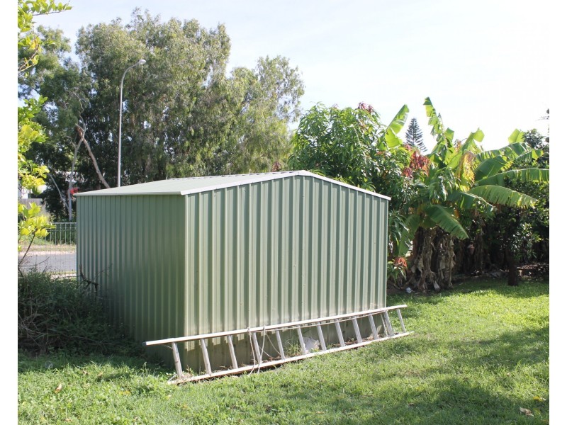 42 Crofton Street, Bowen QLD 4805