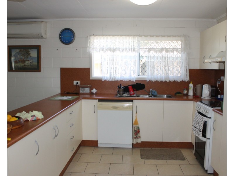 175 Strickland Street, Bowen QLD 4805