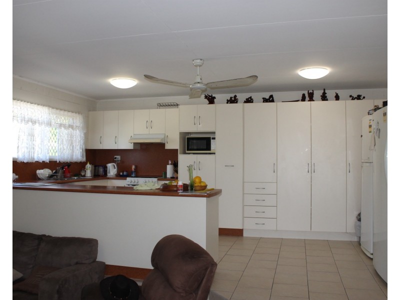 175 Strickland Street, Bowen QLD 4805