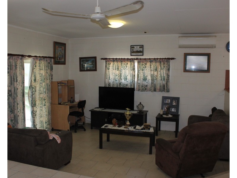 175 Strickland Street, Bowen QLD 4805