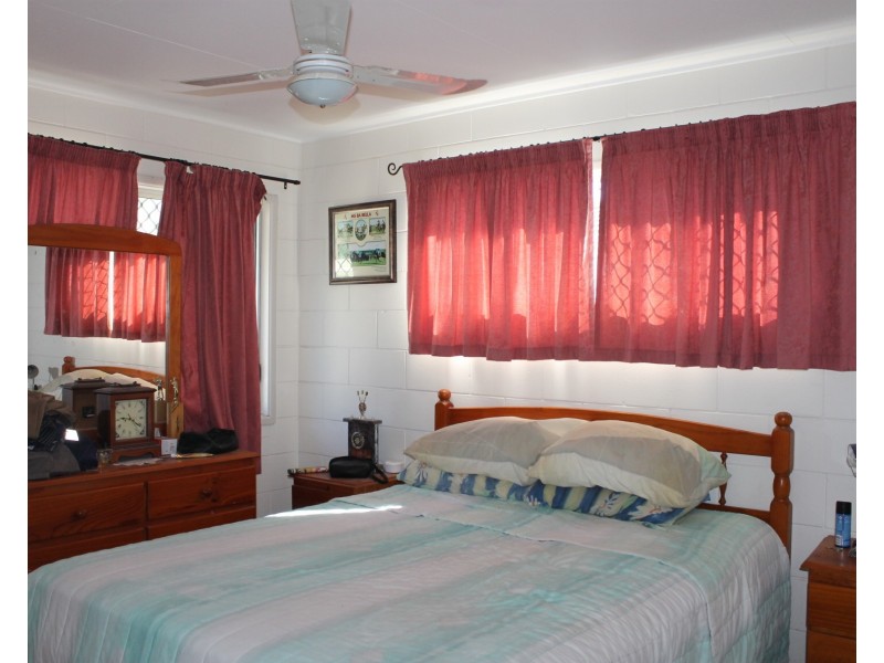 175 Strickland Street, Bowen QLD 4805