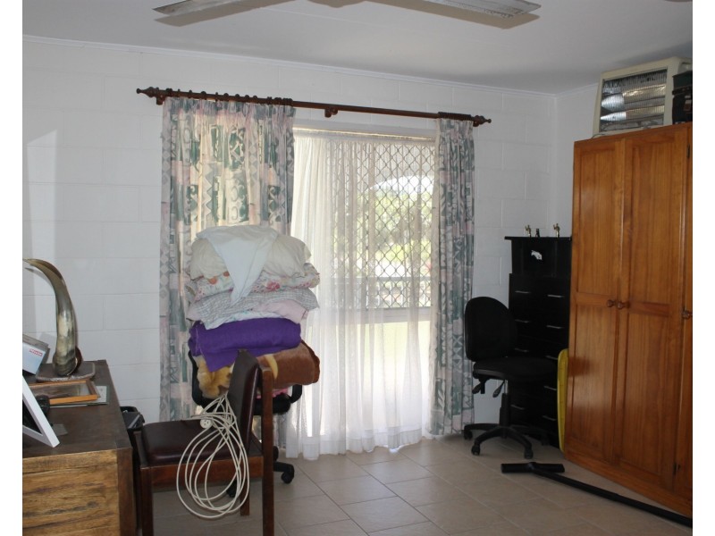 175 Strickland Street, Bowen QLD 4805