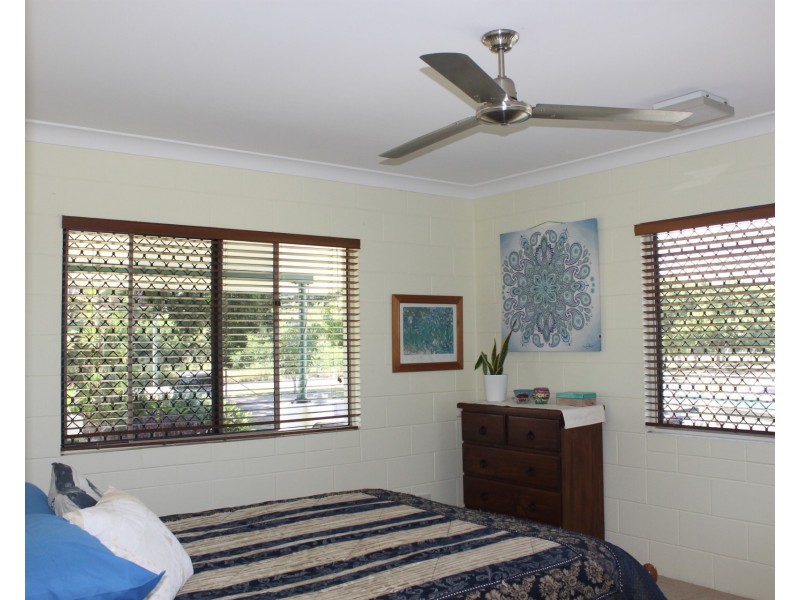 173 Inveroona Road, Bowen QLD 4805