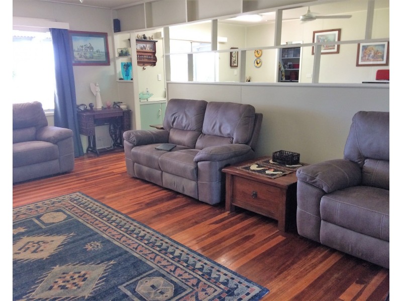 29 Telegraph Road, Bowen QLD 4805
