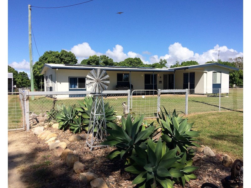 29 Telegraph Road, Bowen QLD 4805