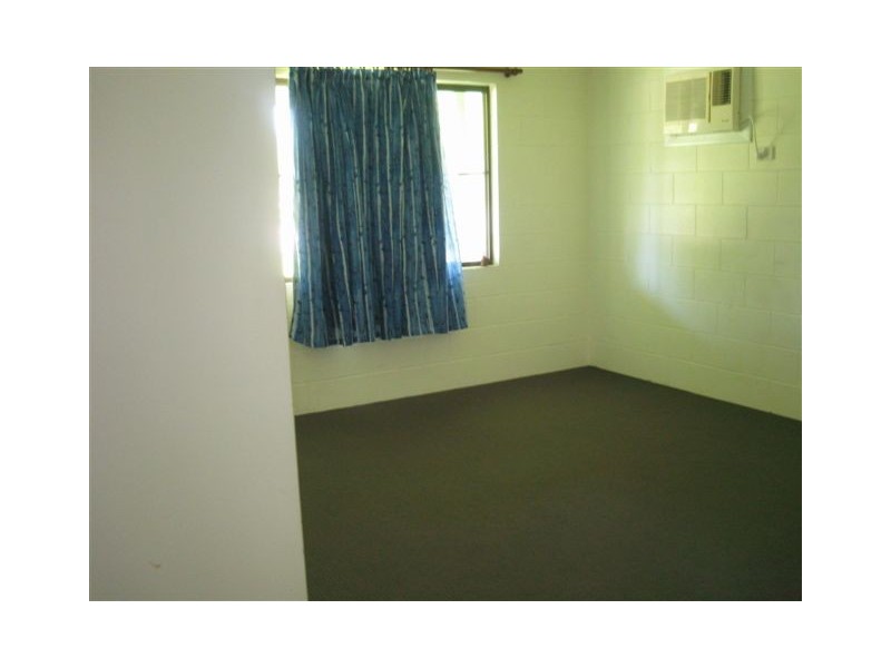 8 Webster Street, Bowen QLD 4805