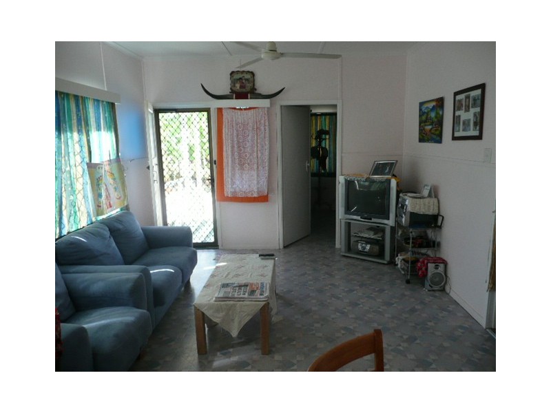 5 Leichhardt Lane, Bowen QLD 4805