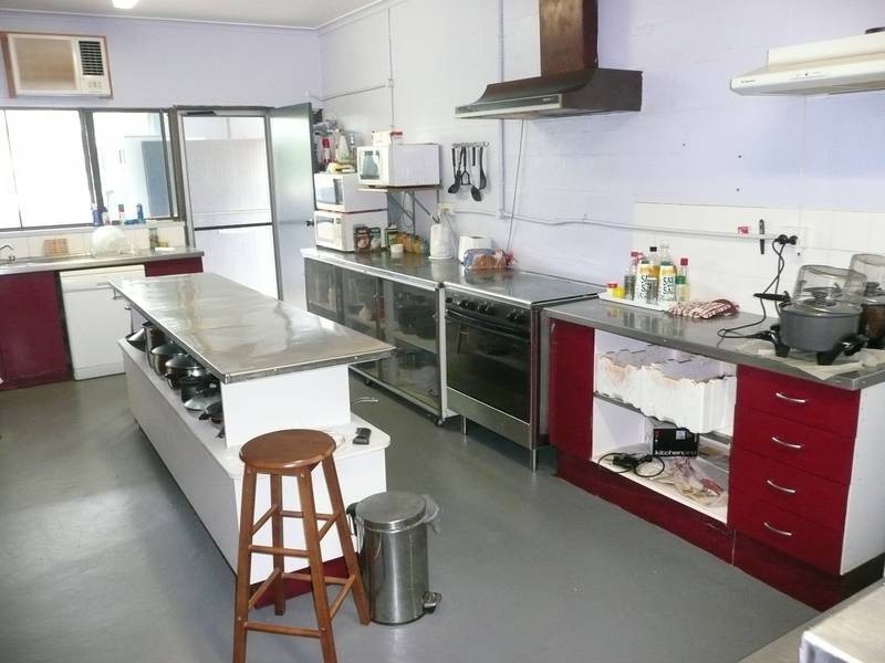 18512 Bruce Highway, Bowen QLD 4805