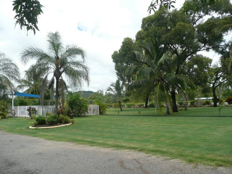 18512 Bruce Highway, Bowen QLD 4805