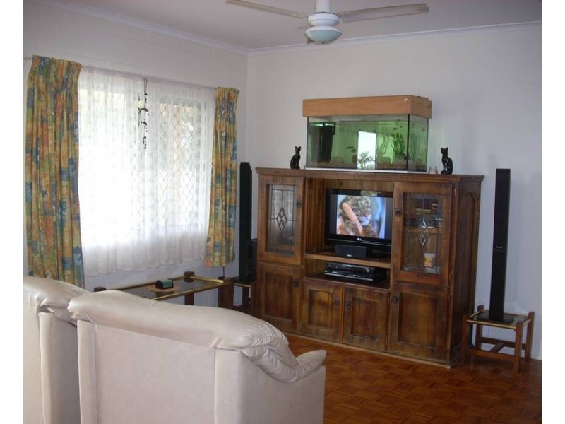 3 Hill Street, Bowen QLD 4805