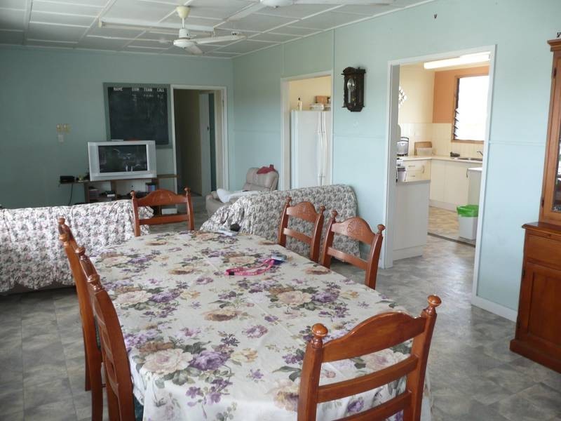 24 Pantall Street, Bowen QLD 4805