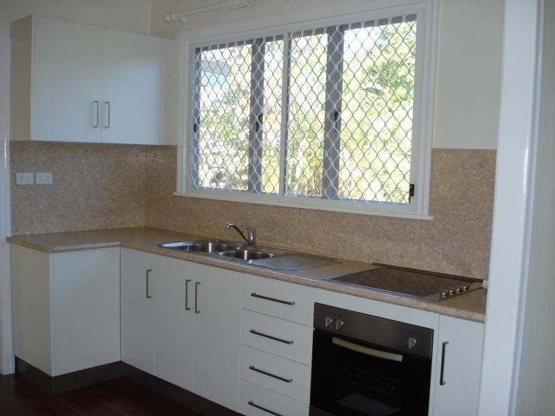 101 Powell Street, Bowen QLD 4805