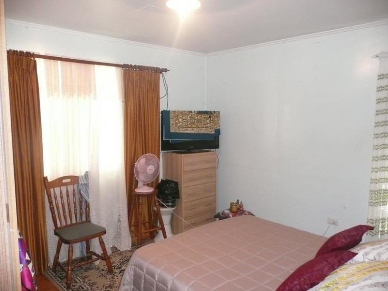 24 Scartwater STREET, Collinsville QLD 4804