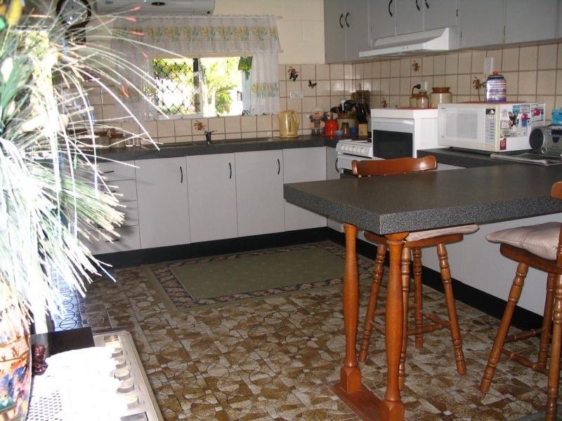 72 Gloucester STREET, Bowen QLD 4805