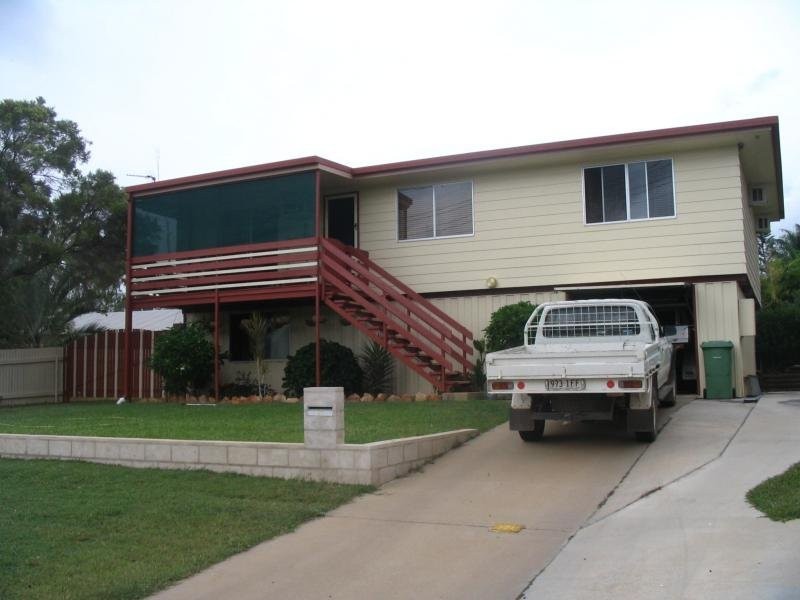 37 Walker STREET, Collinsville QLD 4804