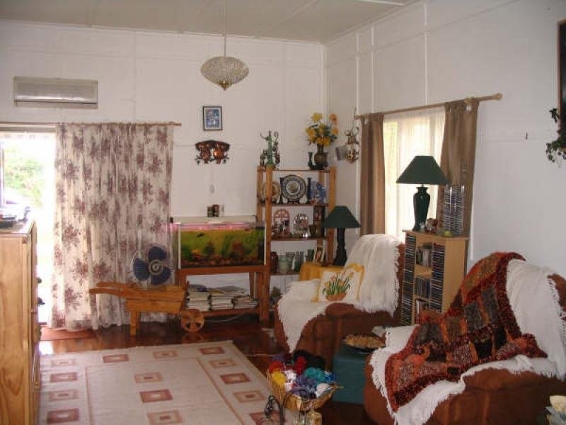 36 Macarthur STREET, Collinsville QLD 4804