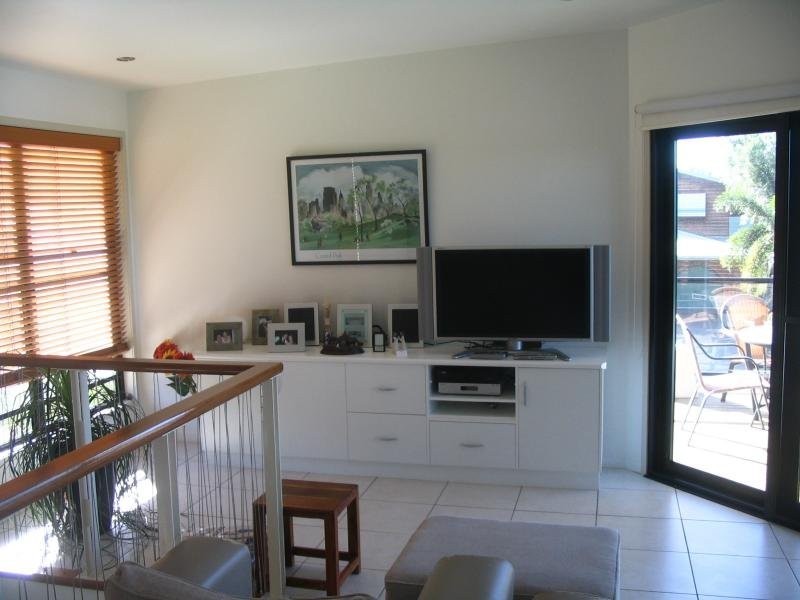 2 Lotus LANE, Bowen QLD 4805