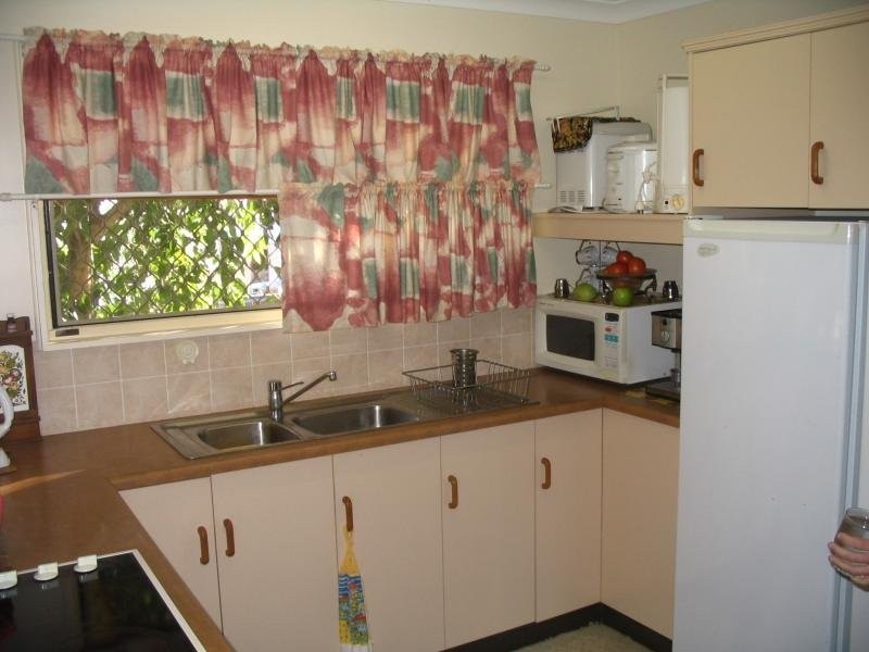 65 Reynolds STREET, Bowen QLD 4805
