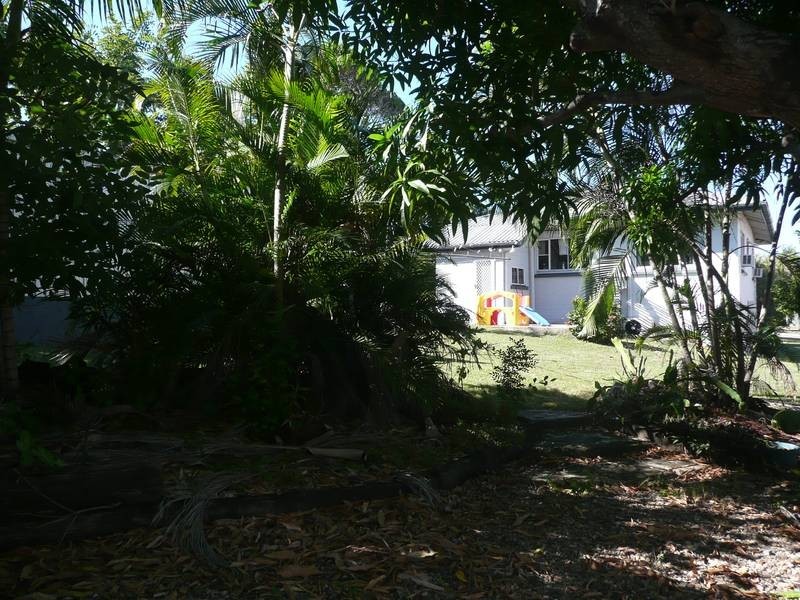 82 Gordon STREET, Bowen QLD 4805
