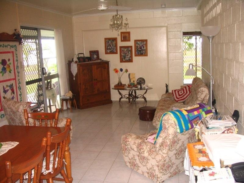 77 Whyte AVENUE, Bowen QLD 4805