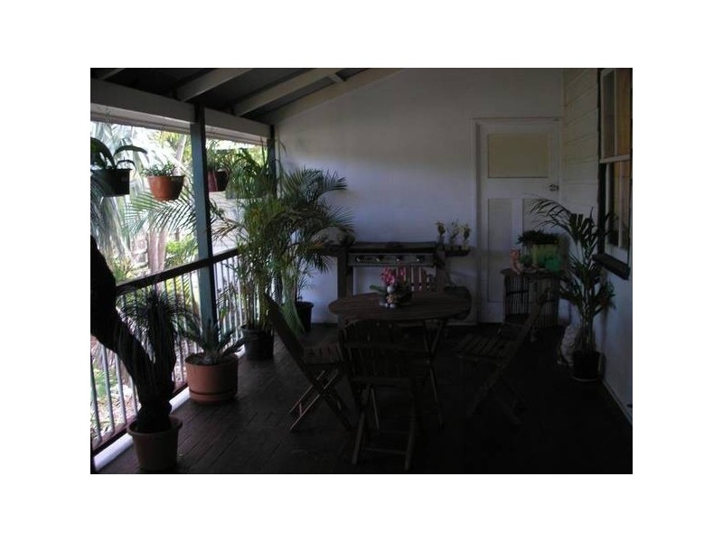 65 Poole STREET, Bowen QLD 4805