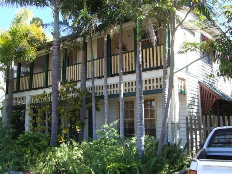 46 Poole STREET, Bowen QLD 4805