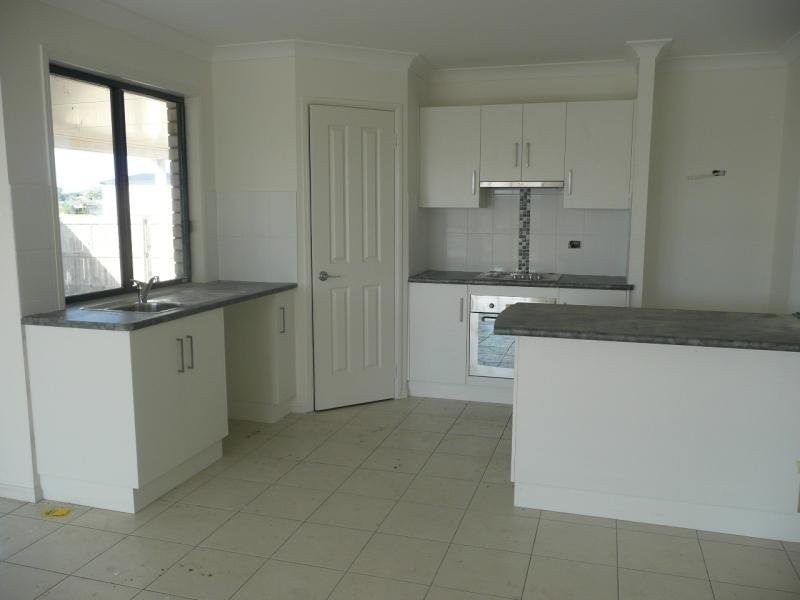 1/2 Cullen CLOSE, Bowen QLD 4805